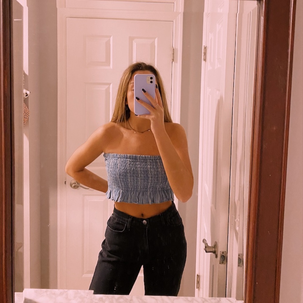 American Eagle Crop Top